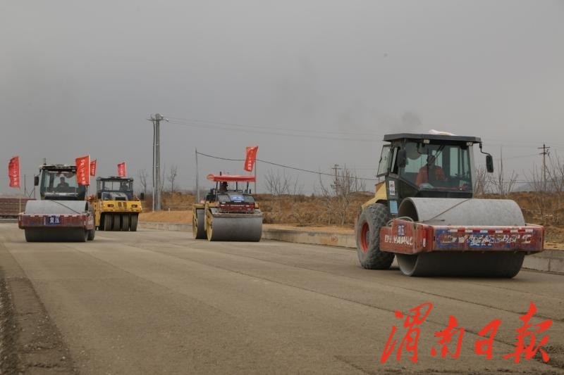 蒲黄高速公路建设新动态：揭秘工程进度精彩瞬间